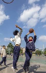 皇冠足球盘口与竞猜：数据怎么看更靠谱